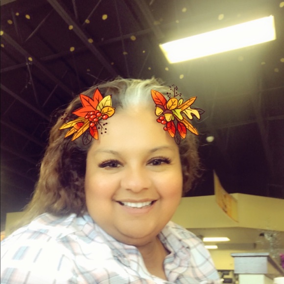 Meet your Posher, Vicky - Picture 1 of 1